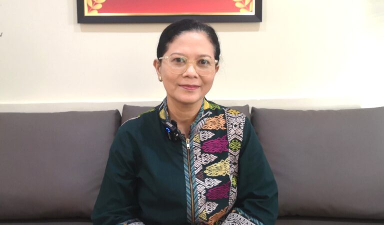 Rektor Universitas Ngurah Rai (UNR) Bali, Dr. Ni Putu Tirka Widanti, SS., MBA., MM., M.Hum