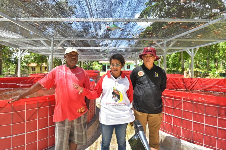 image_750x_63c5283daf57a