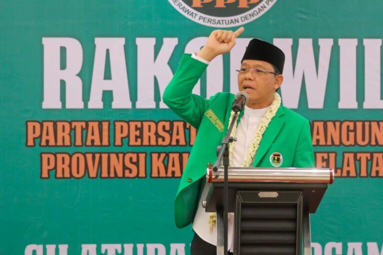 plt-ketua-umum-partai-persatuan-pembangunan-ppp-muhamad-mardiono-1