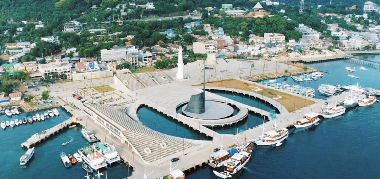 MARINA-LABUAN-BAJO