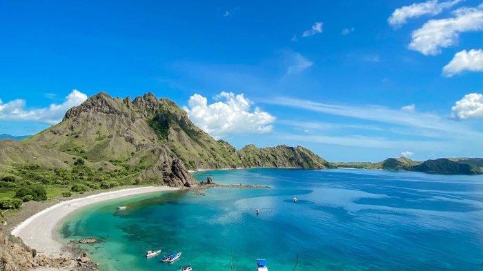 Pesona-Pulau-Padar