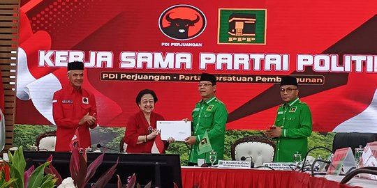 ppp-serahkan-hasil-rapimnas-dukung-ganjar-jadi-capres-ke-megawati
