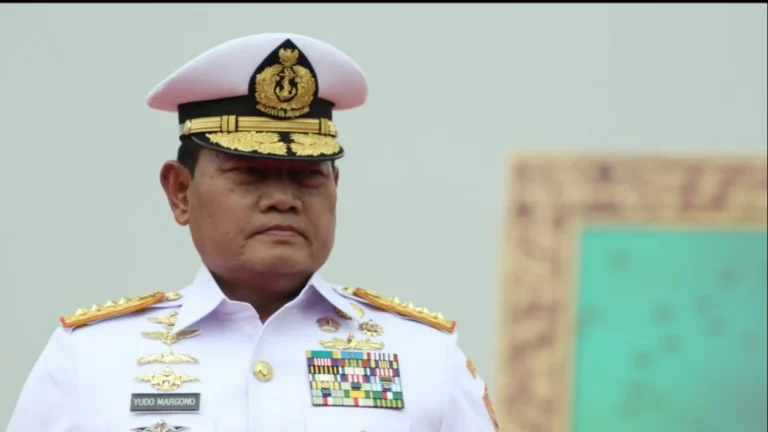 63c82e7bd2872-panglima-tni-laksamana-yudo-margono