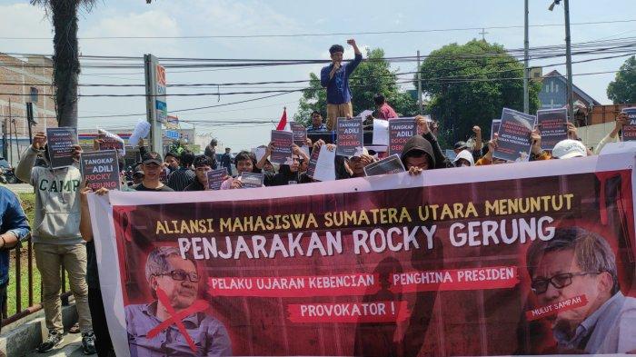 Mahasiswa-Sumut-Rocky-Gerung