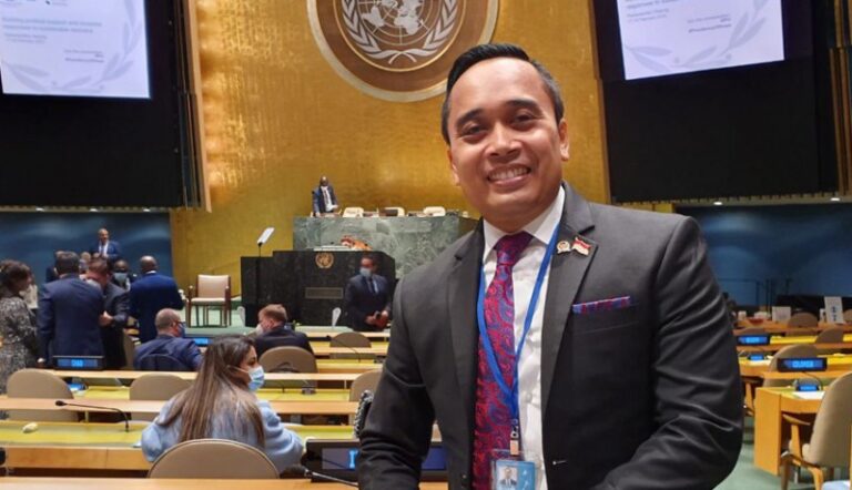 supadma-rudana-di-new-york-undang-parlemen-dunia-800-2022-02-20-215254_0