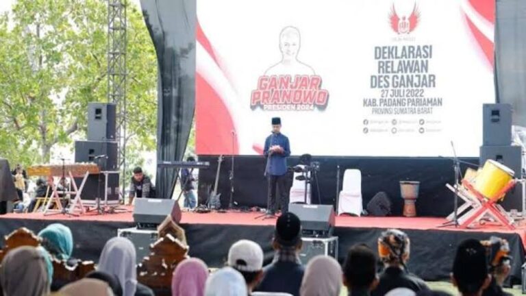berita_MasyarakatBerbagaiDesadiSumbarPerkuatDukunganuntukGanjarPranowodiPilpres2024