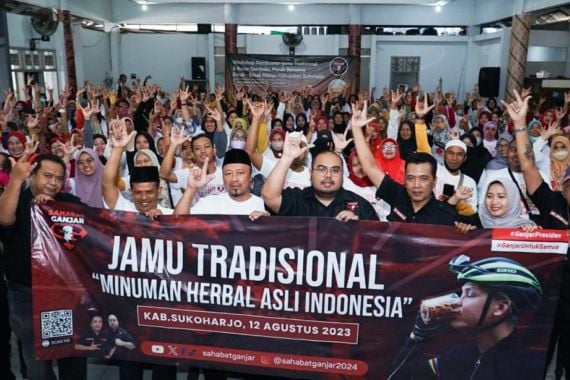 sahabat-ganjar-saga-terus-bergerilya-di-sumatra-barat-untuk-ycbm