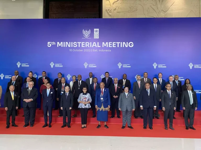 1696919291-4032x3024