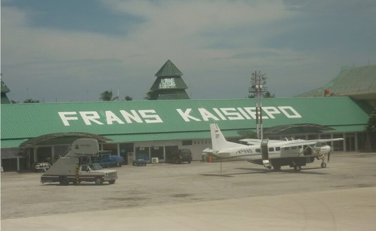 bandara-kaiseipo-biak