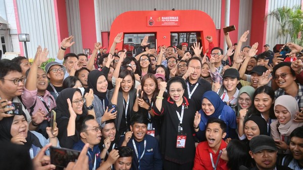 penutupan-rakernas-pdi-perjuangan-2_169