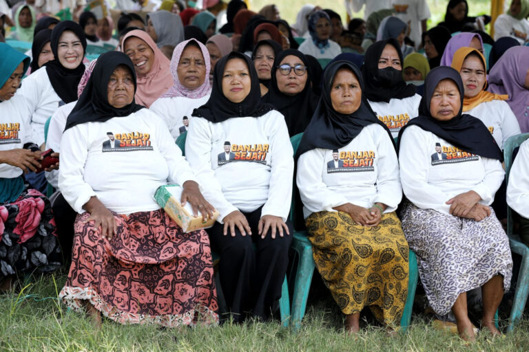 sukarelawan-ganjar-sejati-menggelar-penyuluhan-di-lokasi-bud-qpdc