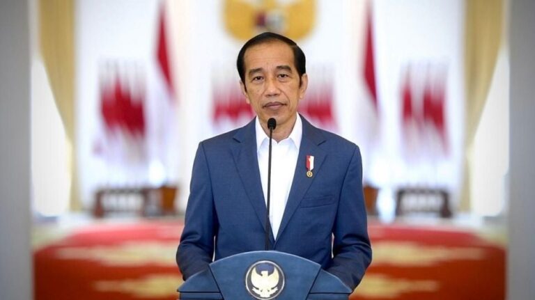 69037-presiden-joko-widodo-jokowi-saat-membuka-konferensi-forum-rektor-indonesia-fri-tahun-2021