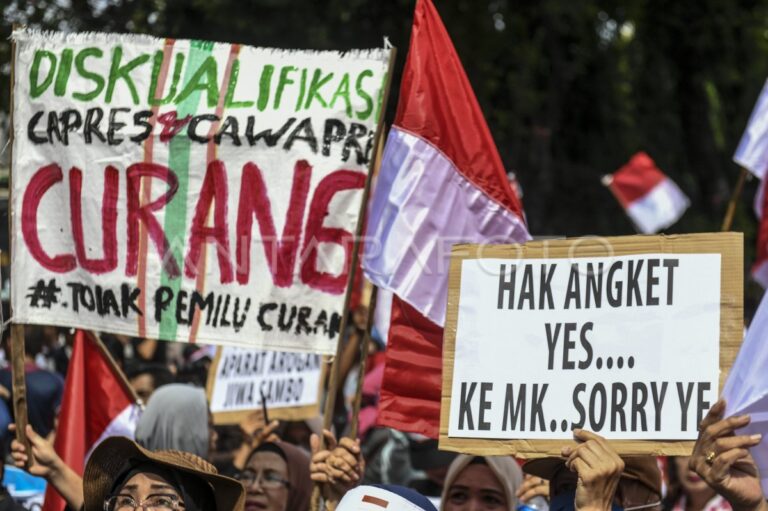 aksi-tolak-kecurangan-pemilu-di-kpu-1aby3-dom