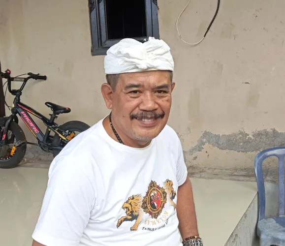 Berita_240505020553_tokoh-masyarakat-klungkung-i-made-kasta-minta-tindakan-tegas-pasca-kematian-mahasiswa-stip-asal-klungkung