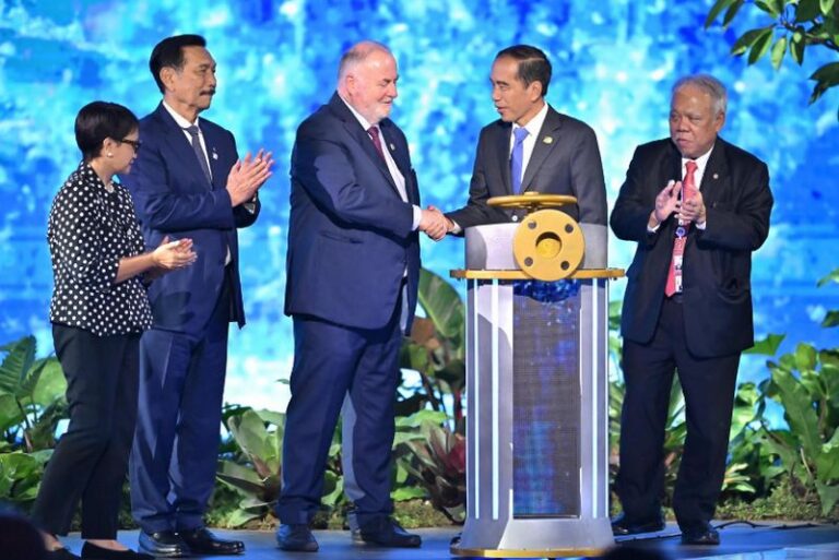 buka-wwf-2024-bali-jokowi-sampaikan-tiga-poin-penting-dalam-pengelolaan-sumber-daya-air-A3Qhmoipmu