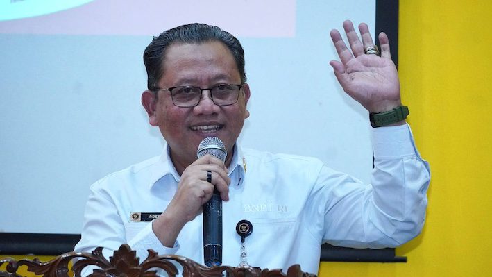 Deputi-I-BNPT-RI-Mayjen-TNI-Roedy-Widodo-di-Sekolah-Damai-Semarang