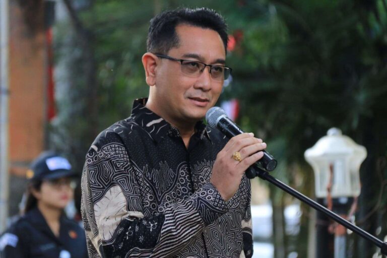 1690780190138-Ketua_Bawaslu_Bali_Periode_2023-2028