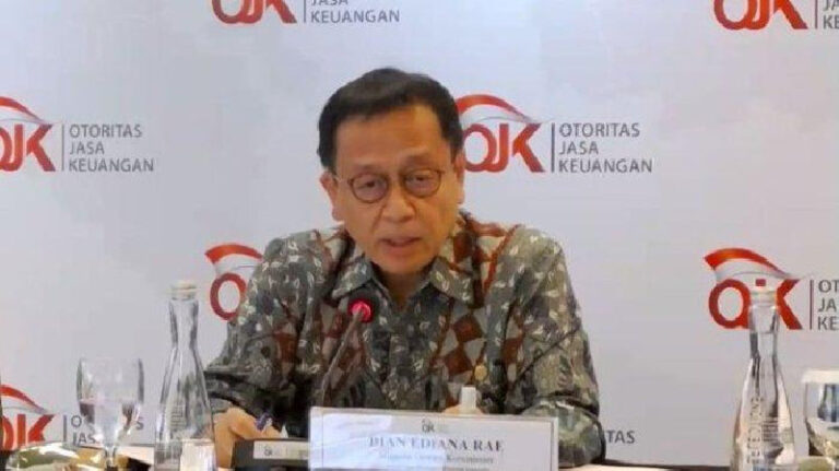 kepala-eksekutif-pengawas-perbankan-ojk-dian-ediana-rae-ok