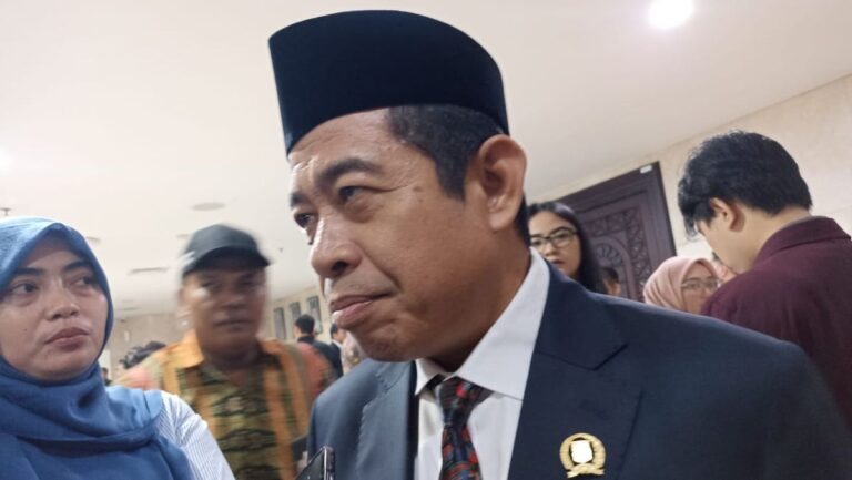 wakil-ketua-dprd-dki-jakarta-dari-fraksi-pks-khoirudin-tiaradetikcom