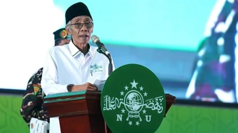 rais-syuriyah-pengurus-wilayah-nahdlatul-ulama-pwnu-jawa-tengah-kh-ubaidullah-shodaqoh_1722662871