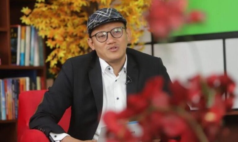 188533_04404204072022_Achmad_Nur_Hidayat