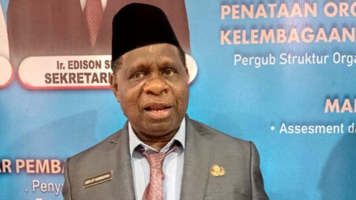 20240627_-Adolof-Kambuaya-kadis-pedidikan-PBD (1)