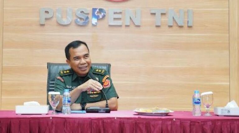 Kepala-Pusat-Penerangan-Kapuspen-TNI-Mayjen-TNI-Hariyanto-khgfddfgg (2)