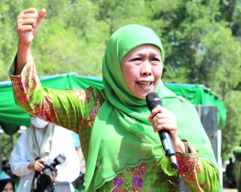 Ketua-Umum-PP-Muslimat-NU