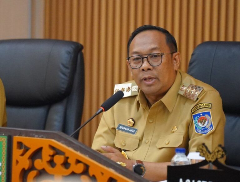 pj-gubri-rahman-hadi-kumpulkan-selu