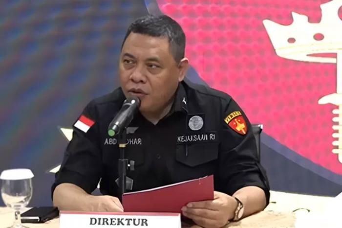 2017_Dirdik-Jampidsus-Abdul-Qohar-Ketahuan-Pakai-Jam-Tangan-Rp-1-1-Miliar-Tapi-LHKPN-Cuma-Rp-5-Miliar