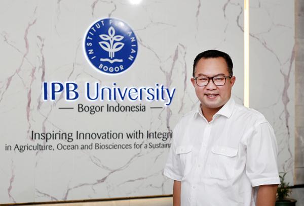 b2455_rektor-ipb-arif-satria