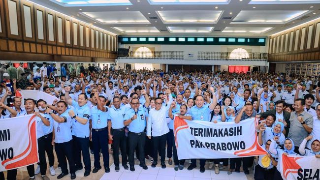wakil-menteri-ketenagakerjaan-wamenaker-immanuel-ebenezer-gerungan-mengadakan-diskusi-dengan-serikat-pekerja-dan-manajemen-pt-_169