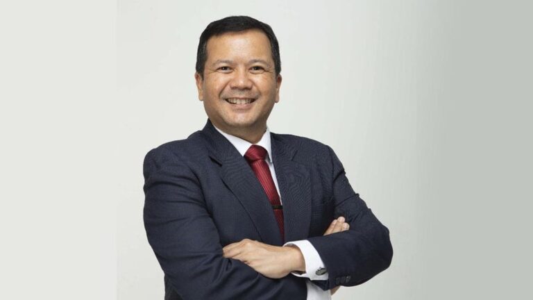 penasihat-eksekutif-kepala-skk-migas-luky-yusgiantoro_169