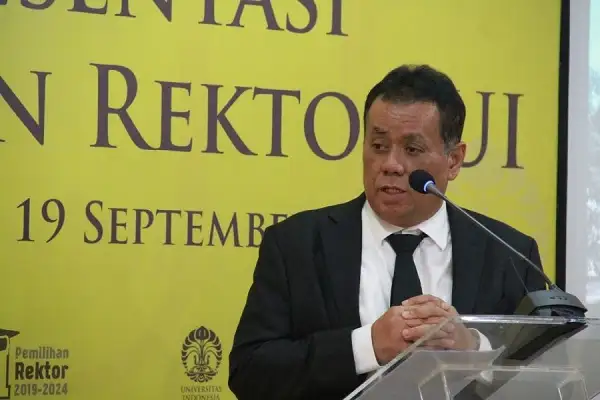 30rektor-ui