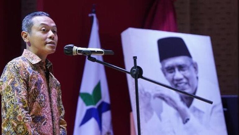 ketua-lembaga-kajian-dan-kemitraan-strategis-pp-muhammadiyah-fajar-riza-ul-haq-dok-akun-instagram-fajarrizaulhaq_169