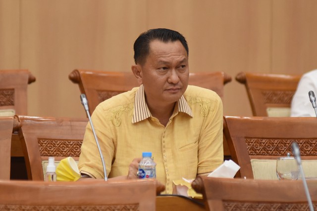 Bambang-Patijaya-ketua-Komisi-XII