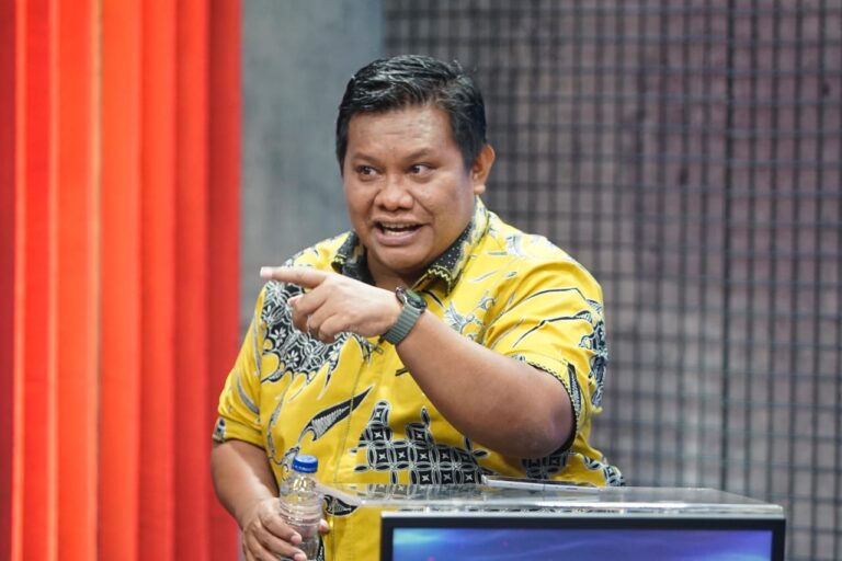 Farisi-Sekjen-DPP-Golkar (1)