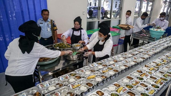 distribusi-program-makan-bergizi-gratis-1_169