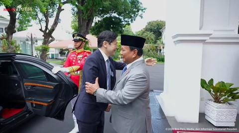 presiden-prabowo-terima-kunjungan-pm-singapura-lawrence-wong-istana-merdeka-rabu-6112024_169