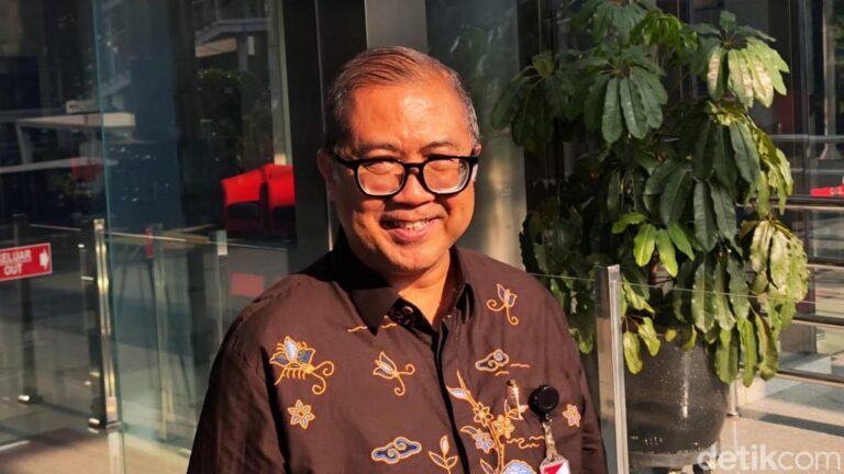 sekretaris-jenderal-sekjen-kpk-cahya-hardianto-harefa-adrialdetikcom_169 (1)