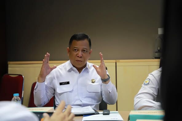 Pelaksana-Tugas-Plt-Direktur-Jenderal-Perikanan-Tangkap-KKP-Lotharia-Latif (1)
