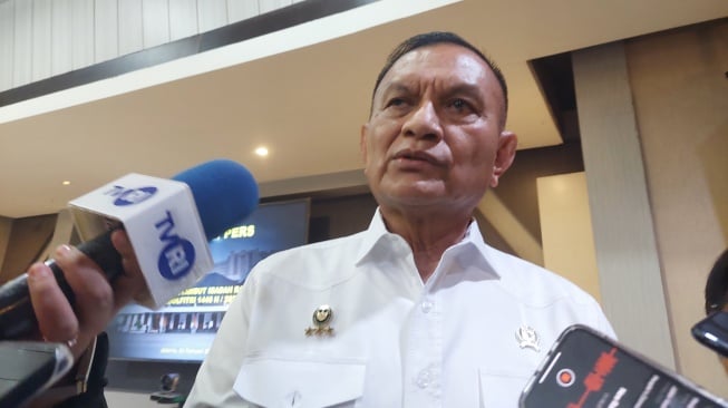 80577-wakil-menteri-koordinasi-politik-dan-keamanan-polkam-lodewijk-freidrich-paulus