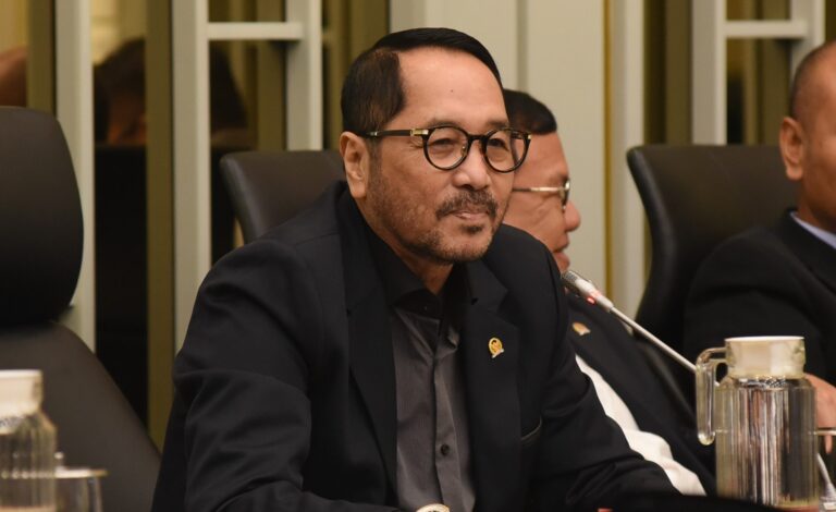 firman-soebagyo-dukung-pemberian-gelar-pahlawan-nasional-untuk-soeharto-sangat-layak-24042025-083341