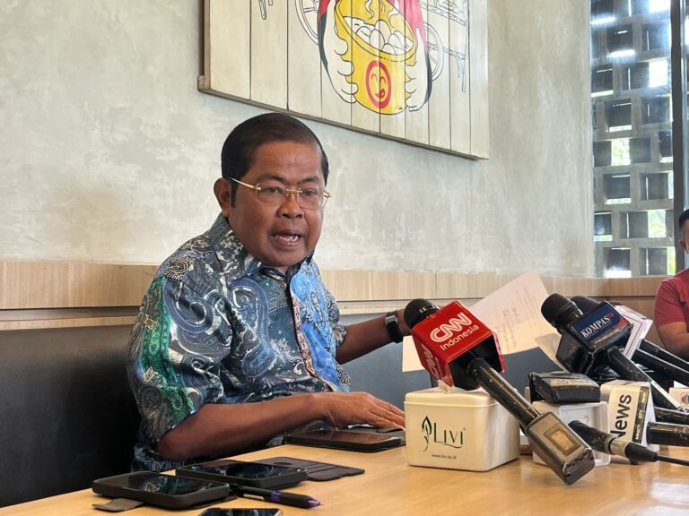 golkar-tegaskan-retret-kepala-daerah-penting-untuk-sinkronisasi-program-nasional-ke-daerah-21022025-153955