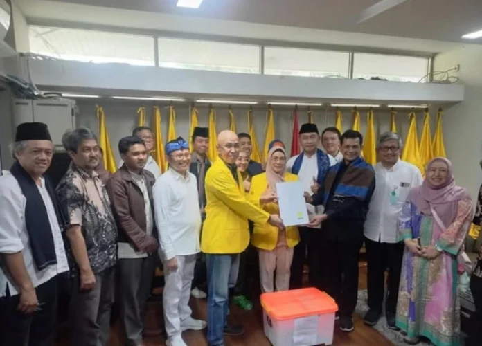 kegiatan-Alumni-UI-We-Care-yang-berlangsung-di-Gedung-IASTH-dr-dewi-iluni-ui-696x500