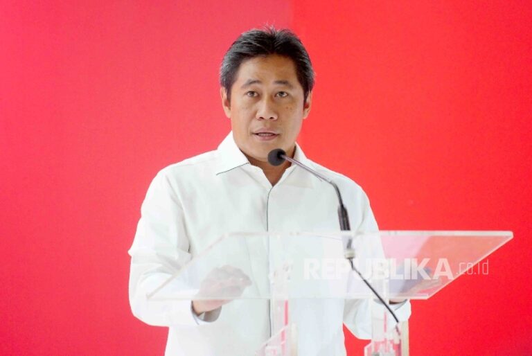 ketua-umum-pelajar-islam-indonesia-pii-nasrullah-larada-memberikan-_160318175730-383