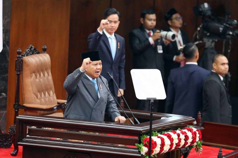 presiden-prabowo-subianto-sampaikan-pidato-kenegaraan-di-sidang-tahunan-mpr-foto-689ef3cd00e7a