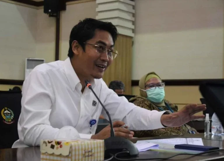 _2247_Mulai-2026--Semua-Perusahaan-Wajib-Laporkan-Lowongan-Kerja-Lewat-Karirhub-Kemnaker (1)