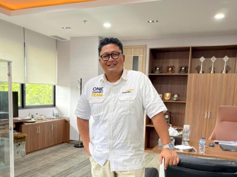 1621868492_regional-ceo-bank-mandiri-wilayah-x-sulawesi-dan-maluku-muhammad-ashidiq-iswara