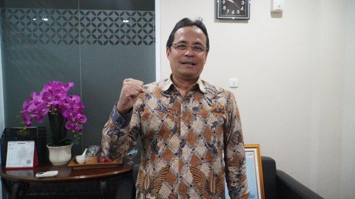Direktur-Utama-Bank-DKI-Agus-Haryoto-Widodo-Kamis-24102024